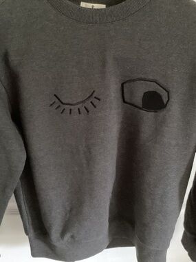 Ladies Flying Tiger Embroidered Winking Eye Sweatshirt Long Sleeve Small-EUC